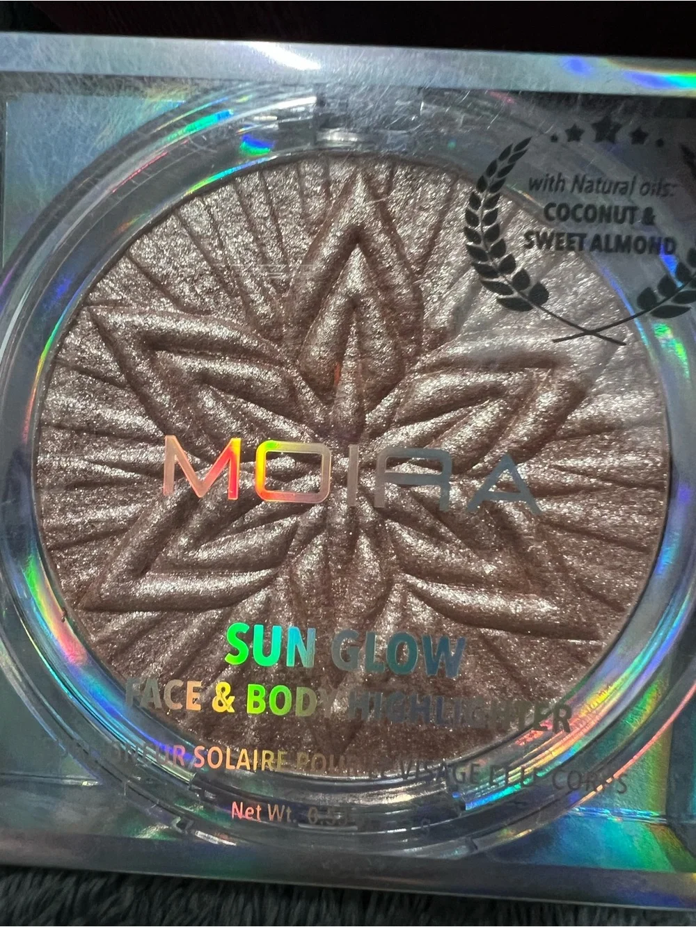 Moira Sun Glow Face and Body Highlighter in the color Rose Petals